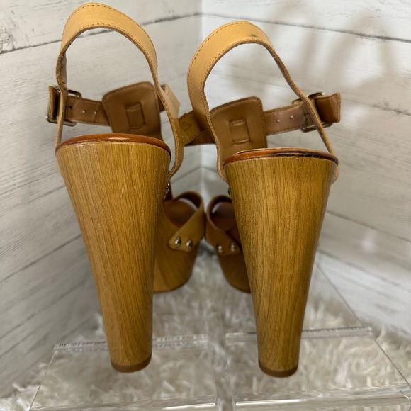 Gianni Bini Leather Strappy Studded Heels Women’s Size 11 - Picture 3 of 8